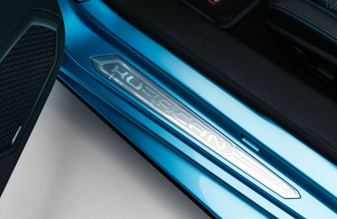 لامبورغيني هوراكان ايفو سبايدر 5.2L V10 Naturally Aspirated Engine