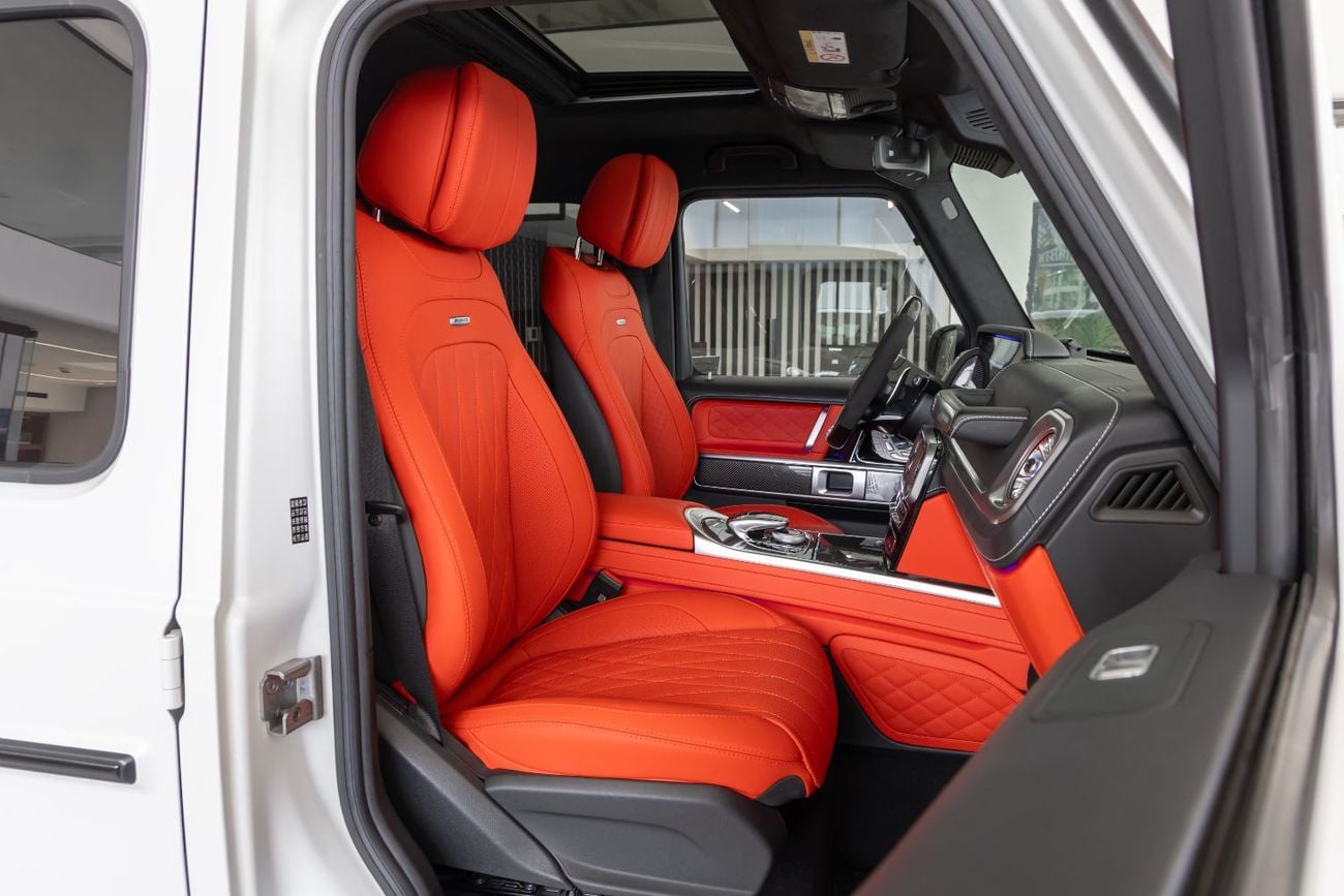 Mercedes-Benz G 63 AMG 4MATIC SUV Mercedes-Benz G 63 AMG | Night Package | Electric Side Steps | Soft Close Doors | 2023