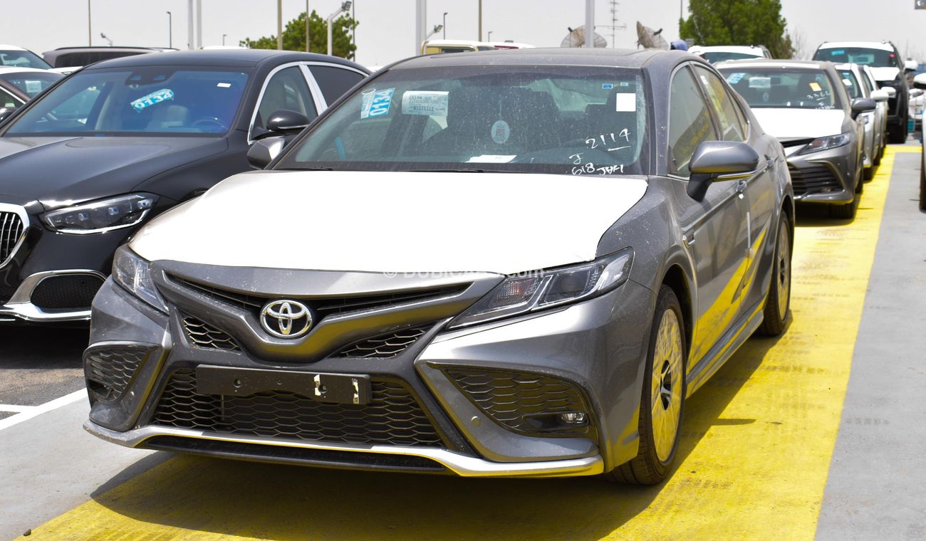 Toyota Camry SE 2.5 L