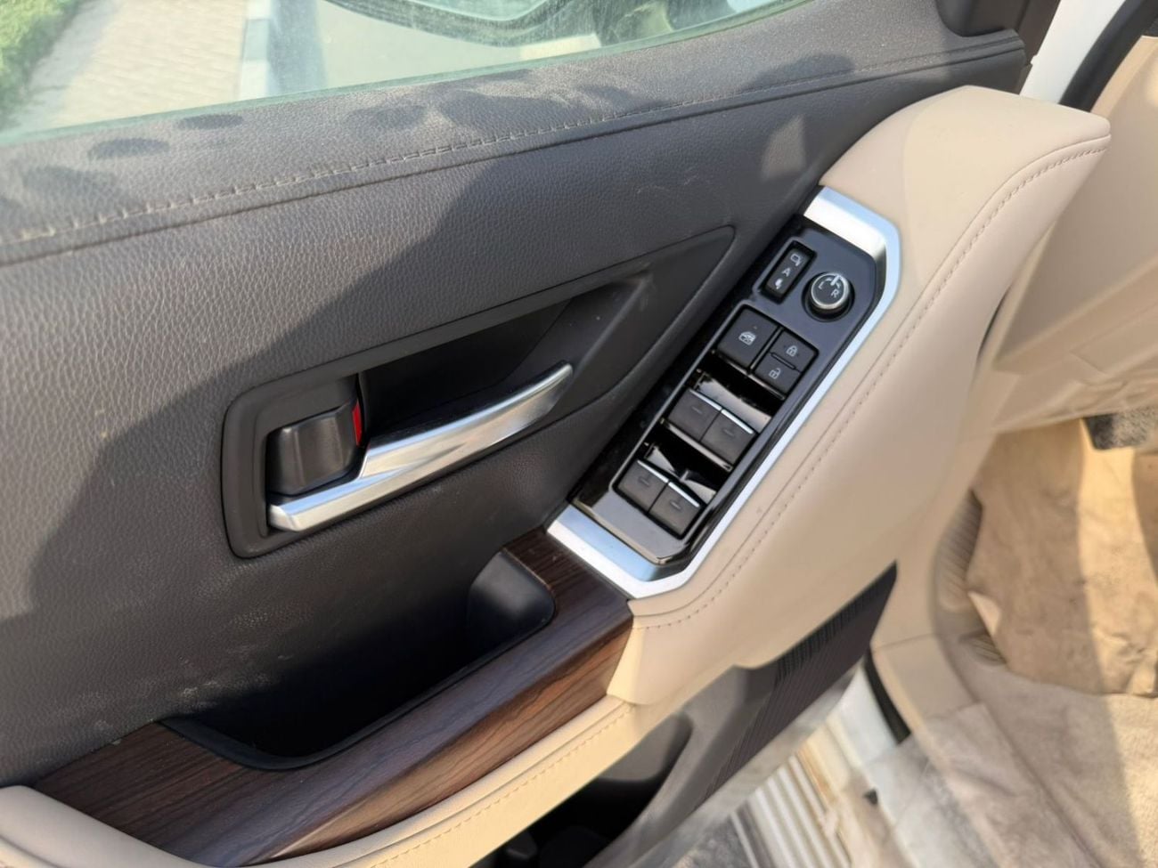 تويوتا لاند كروزر Toyota Land Cruiser GXR 4.0 2025 Full with sunroof