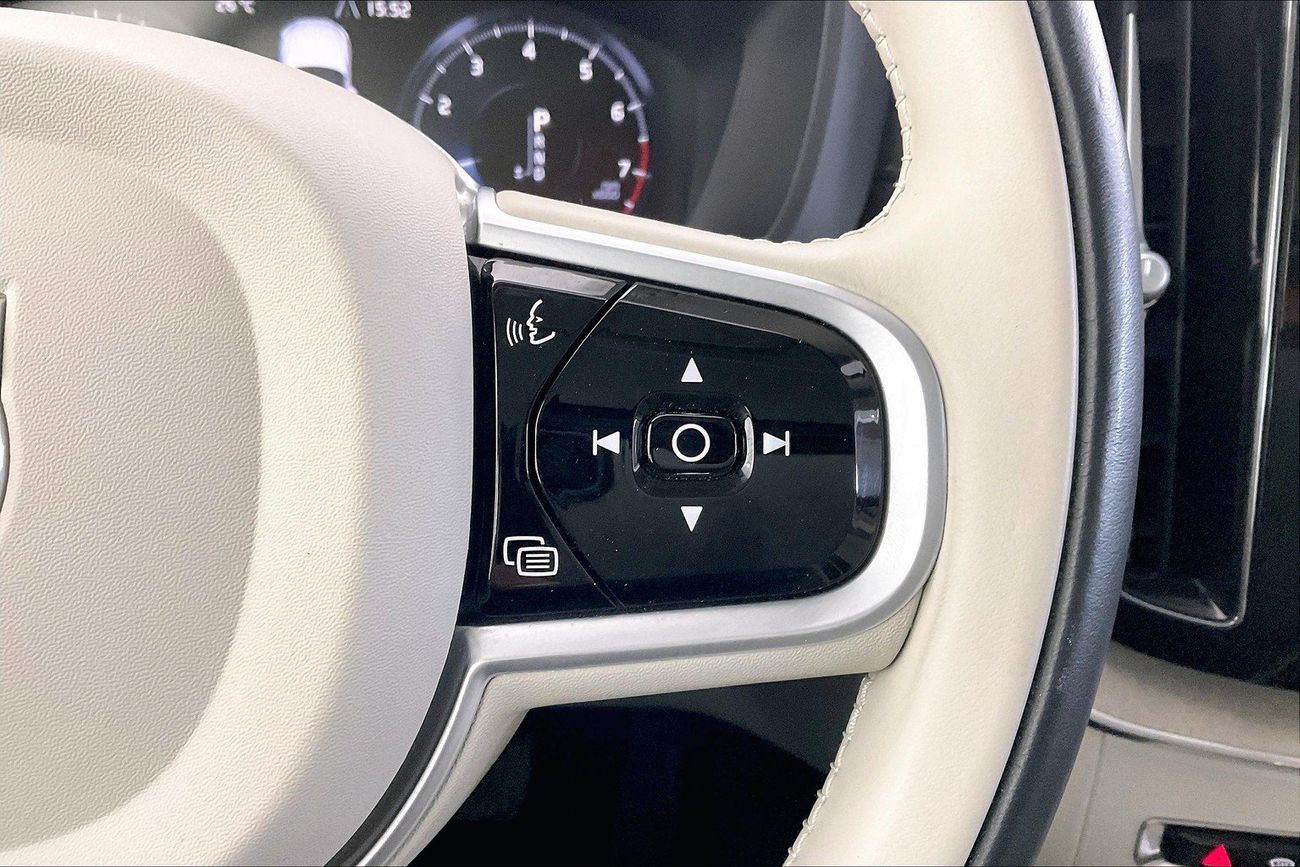 Volvo XC60 T5 Inscription | Guaranteed Warranty | 0 Down Payment