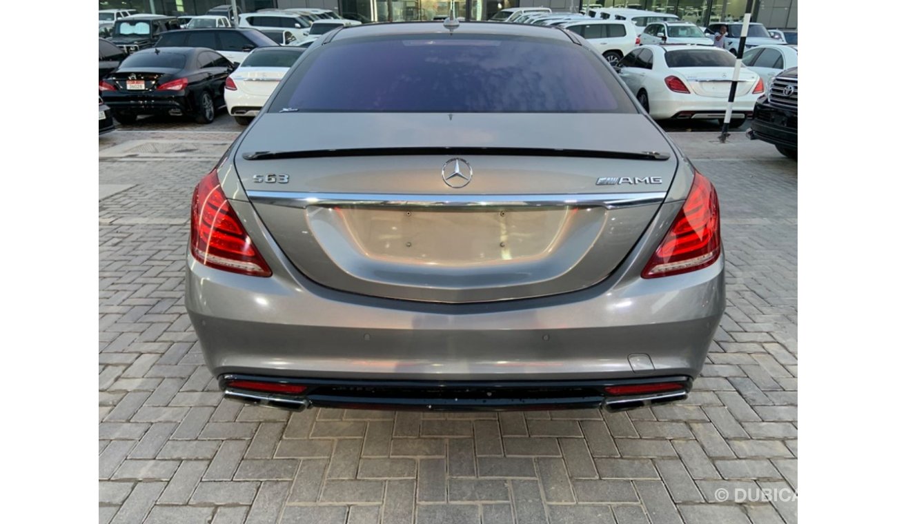 Mercedes-Benz S 550 Clean Title car. Mercedes-Benz S Class S550