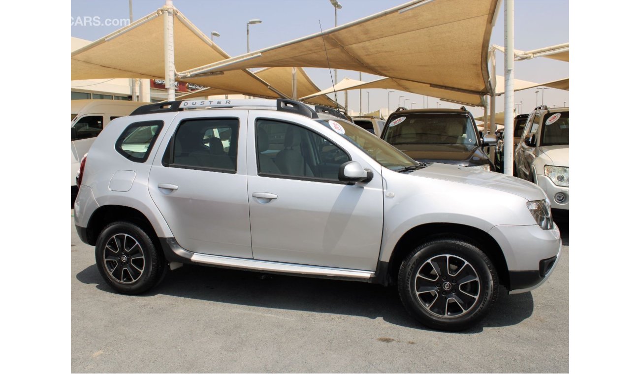 Renault Duster GCC  - ACCIDENTS FREE - 2WD - CAR IS IN PERFECT CONDITION INSIDE OUT