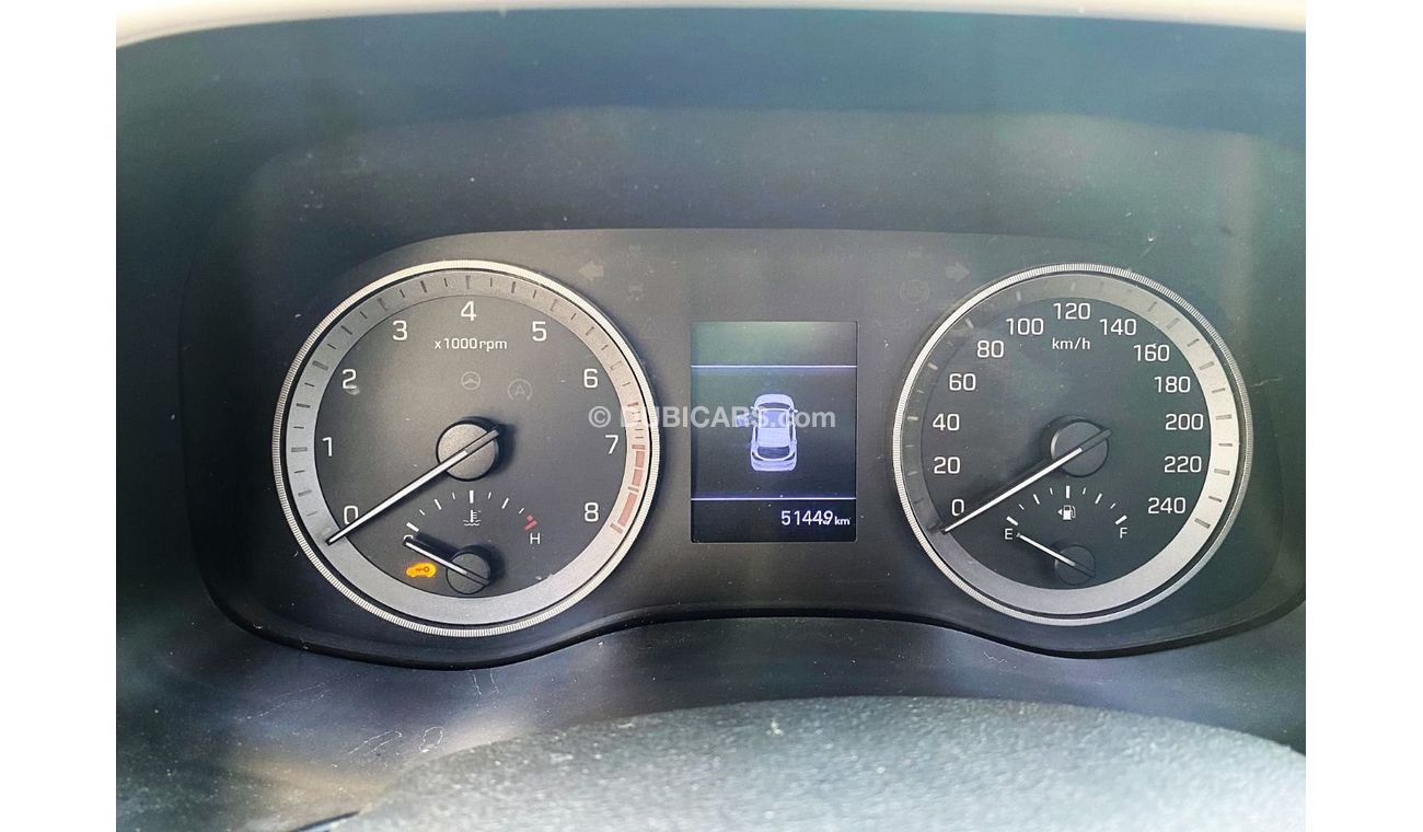 Hyundai Tucson Basic Panorama GCC - ACCIDENTS FREE - ENGINE 1600 CC - EXCELLENT CONDITION INSIDE OUT
