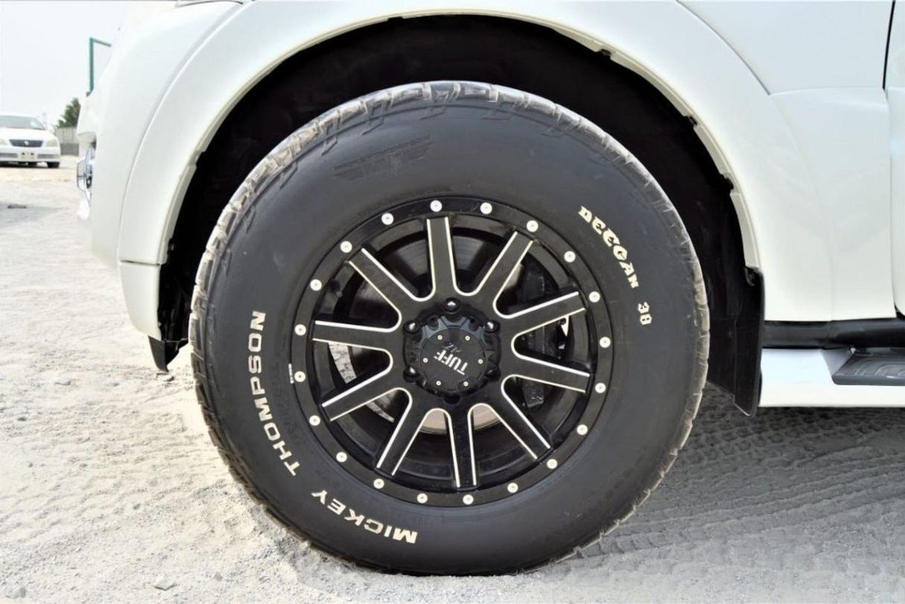 Mitsubishi Pajero Full option clean car