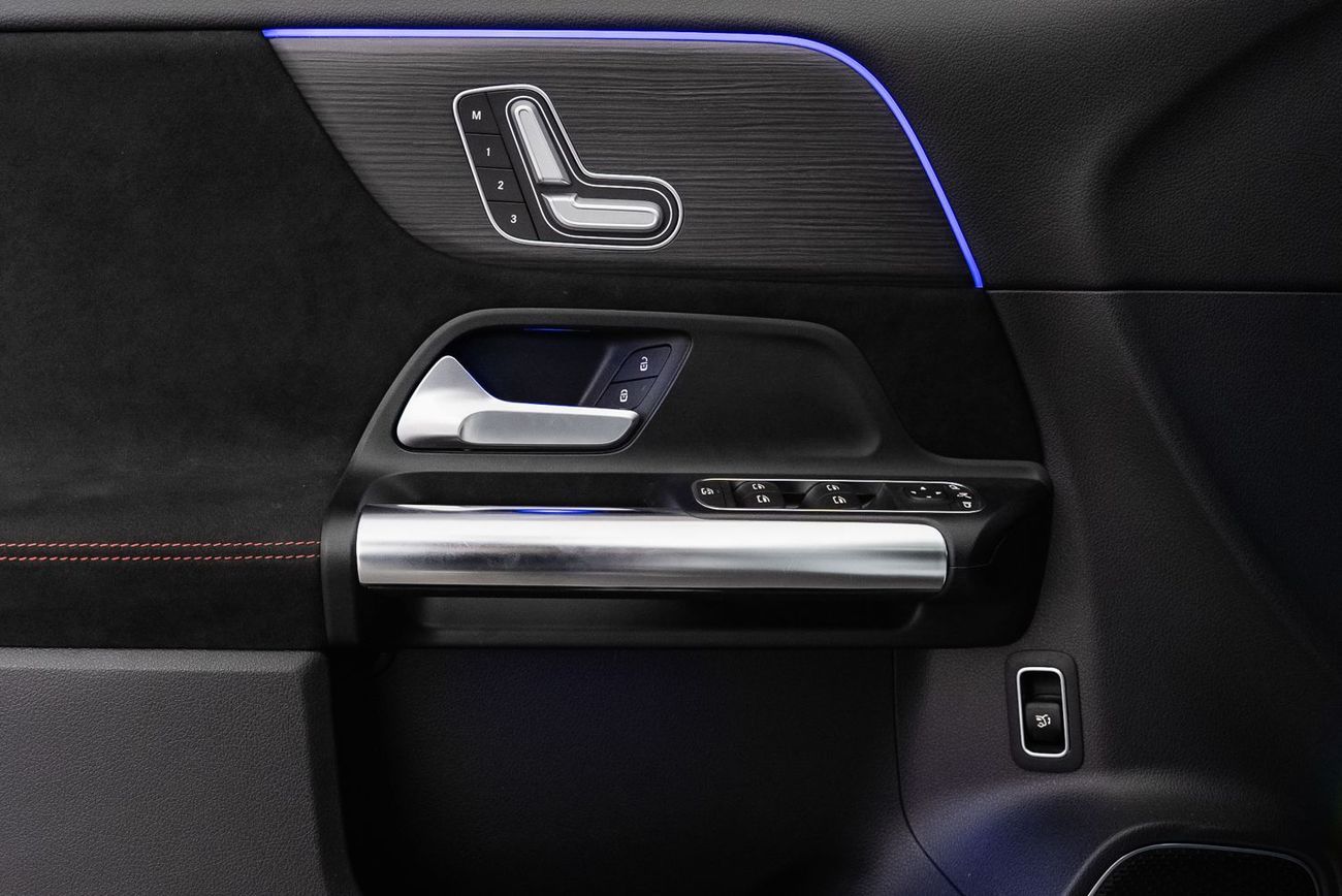 مرسيدس بنز EQA 350 Premium