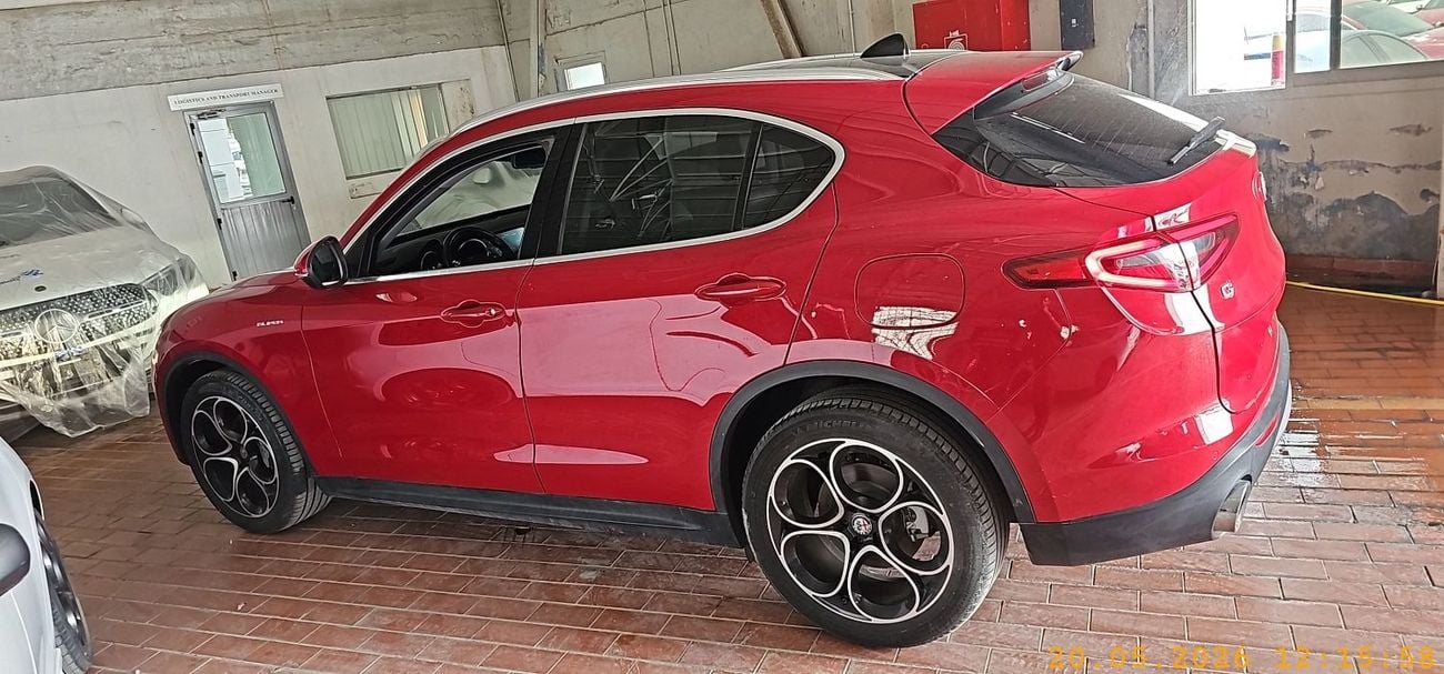 Alfa Romeo Stelvio SUPER 2.0