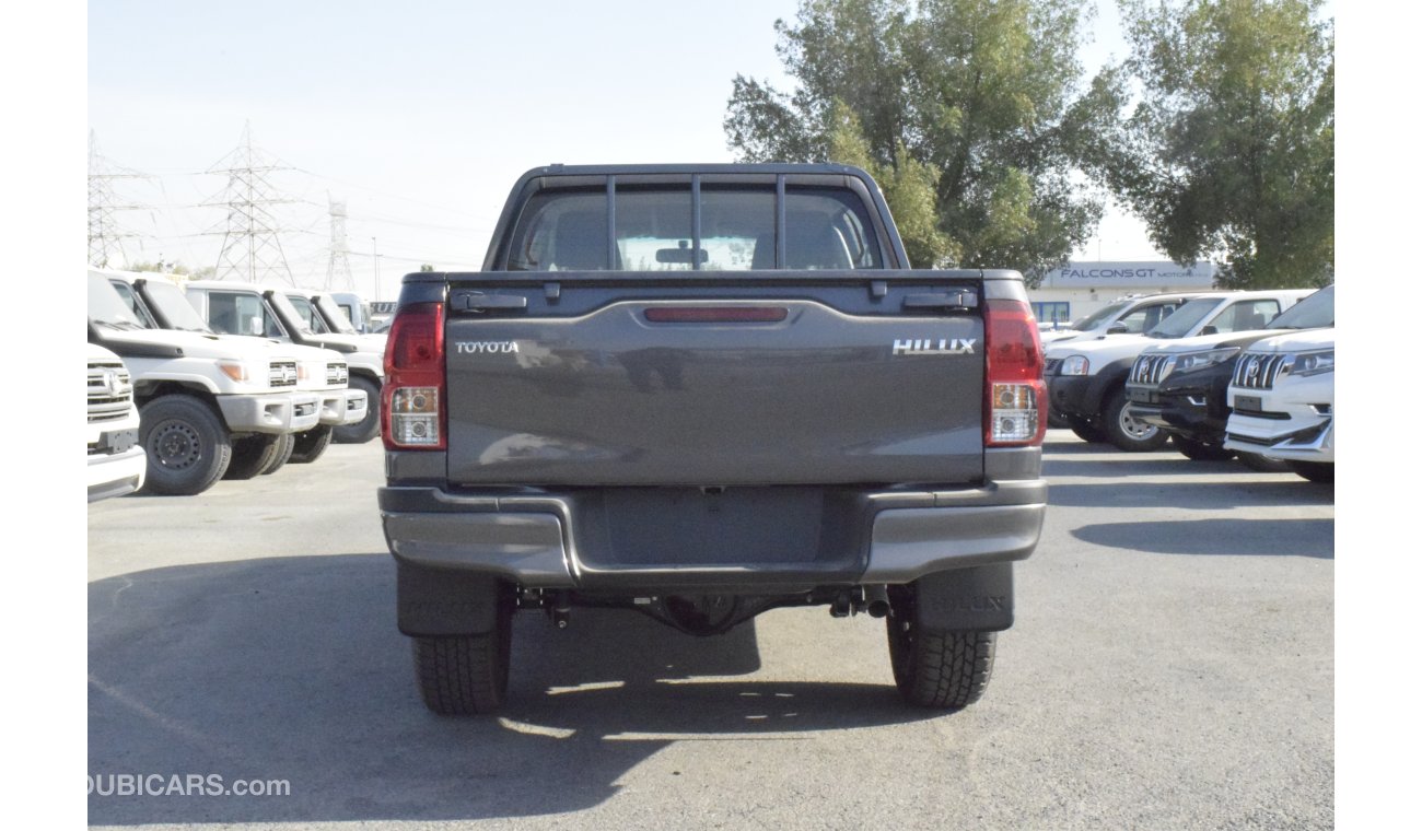 Toyota Hilux PICK UP 2.4L 4X4 DIESEL  DOUBLE CABIN GREY/SILVER 5 SEATS MANUAL TRANSMISSION ONLY FOR EXPORT