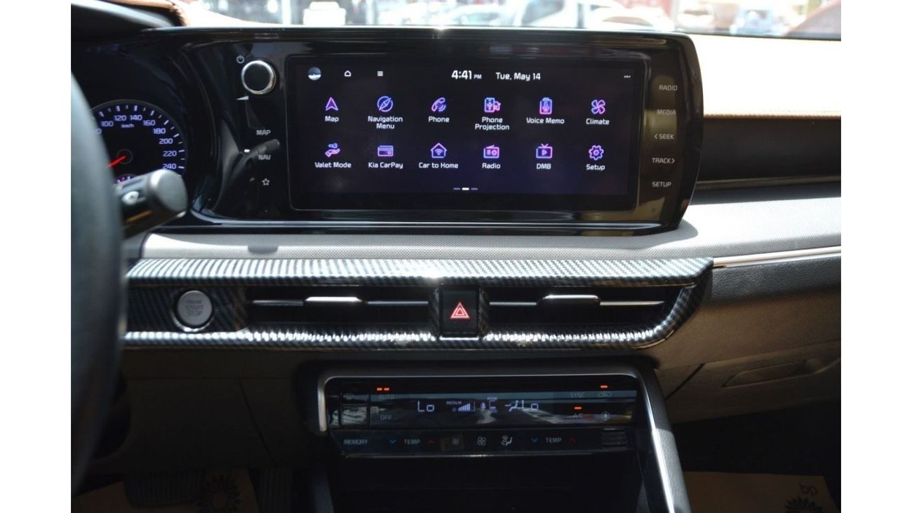 كيا K5 CLEAN TITLE //FULL OPTION--VERY GOOD CONDITION/تدخل السعودية