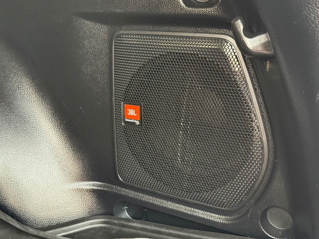 تويوتا راف ٤ 2018 TOYOTA RAV4 LIMITED HYBRID 360CAMERA FULL OPTIONS IMPORTED FROM USA