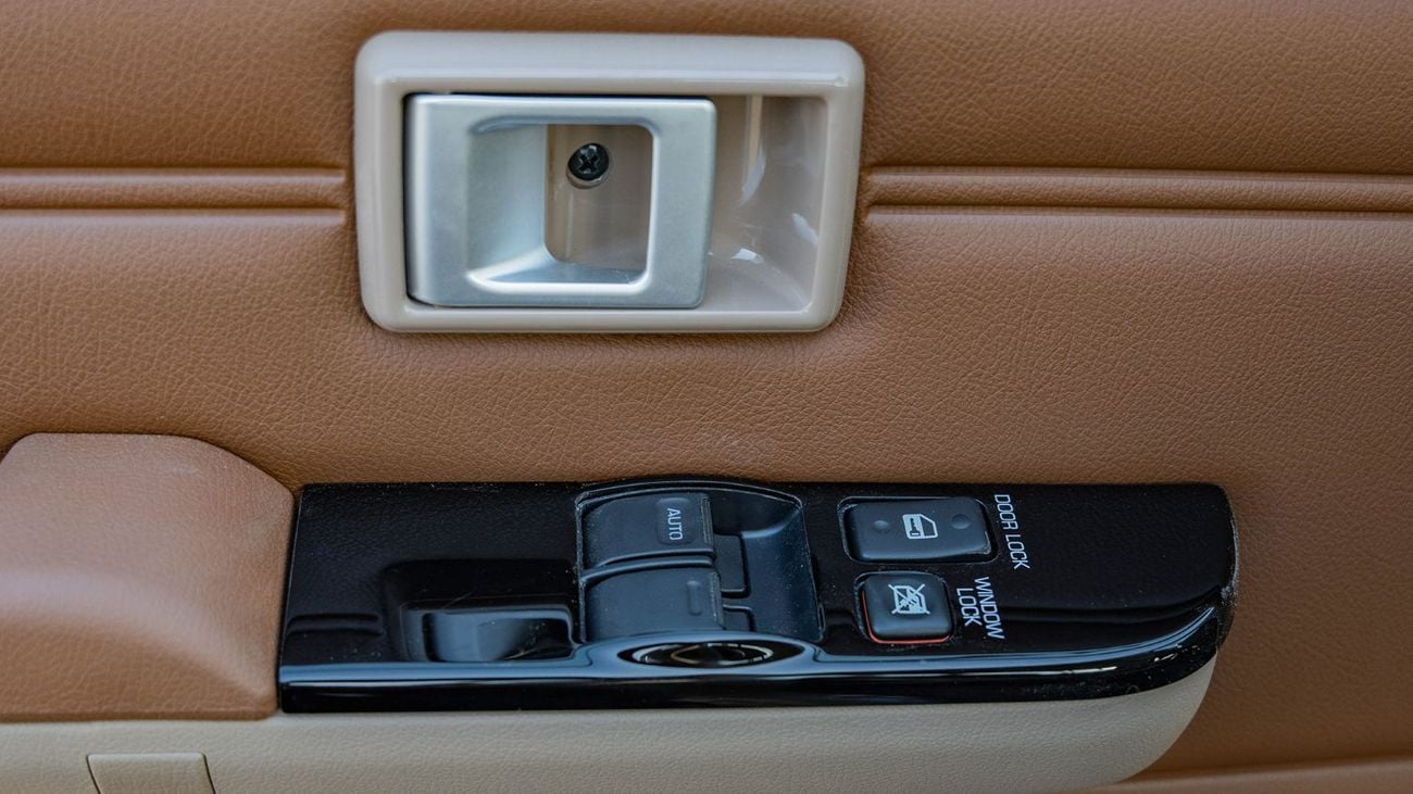 تويوتا لاند كروزر بيك آب 2025 Toyota Land Cruiser LC 79 4.0 SC AT Petrol Full Option - Beige