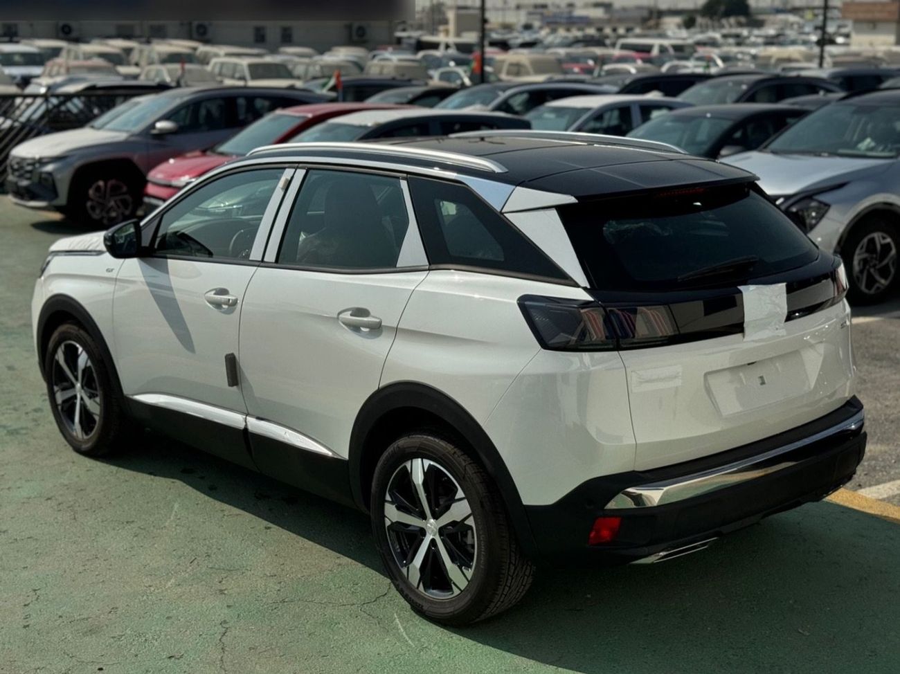 Peugeot 3008 PEUGEOT 3008 GT - 1.6T - (2025 MODEL) GCC specs