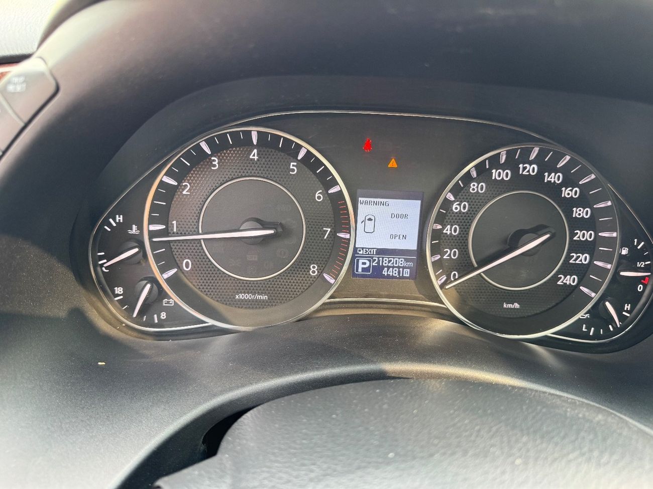 نيسان باترول LE Platinum 5.6L