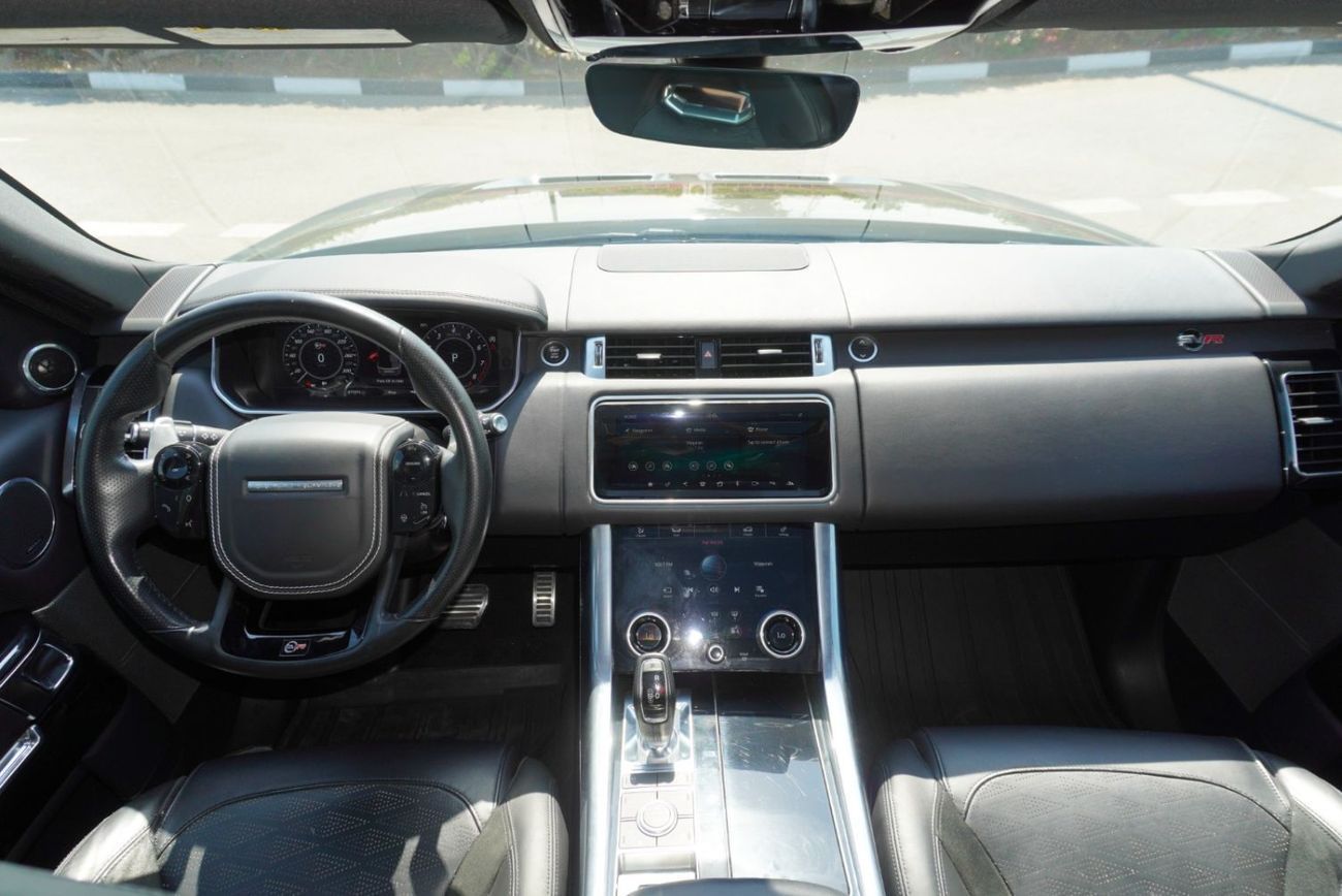 Land Rover Range Rover Sport SVR 5.0L (550 HP)