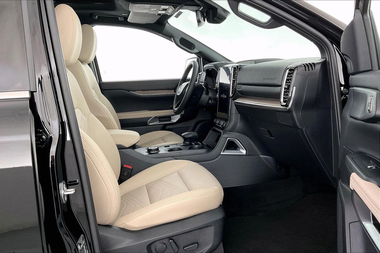 Ford Everest Limited| 1 year free warranty | Exclusive Eid offer