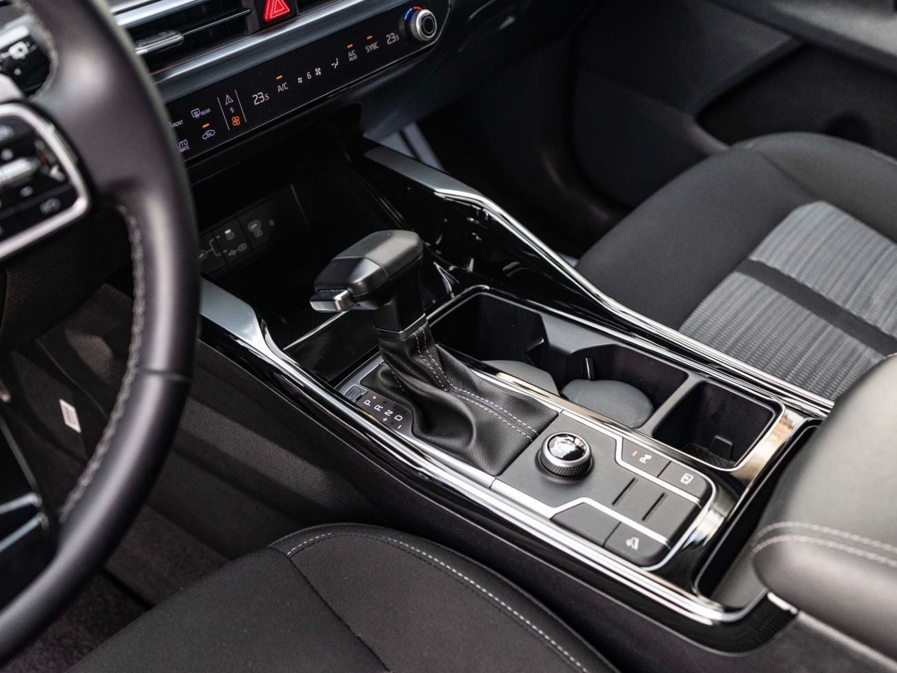 Kia Sorento Std 2.5L AWD