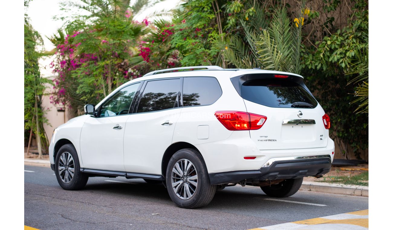 Nissan Pathfinder SL