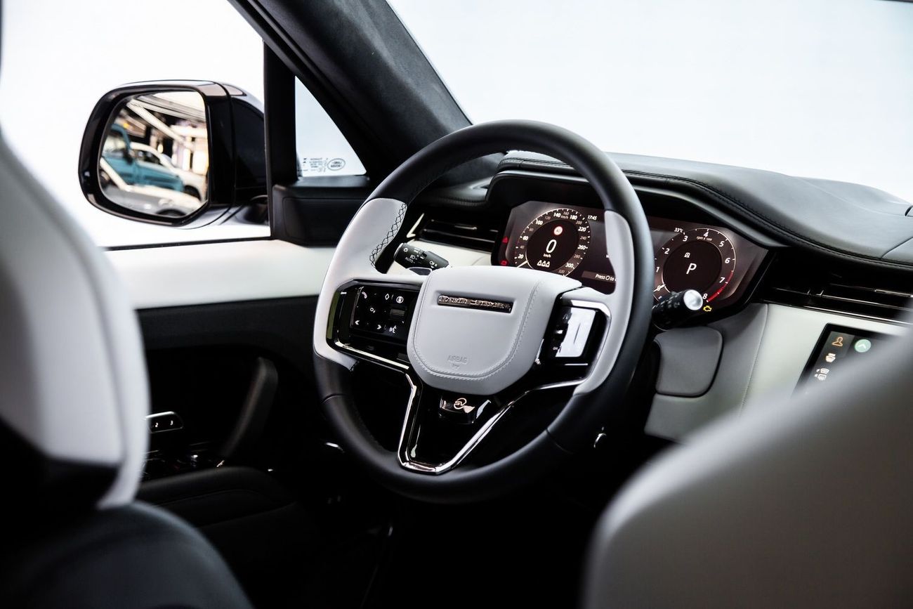 لاند روفر رينج روفر سبورت SV EDITION ONE