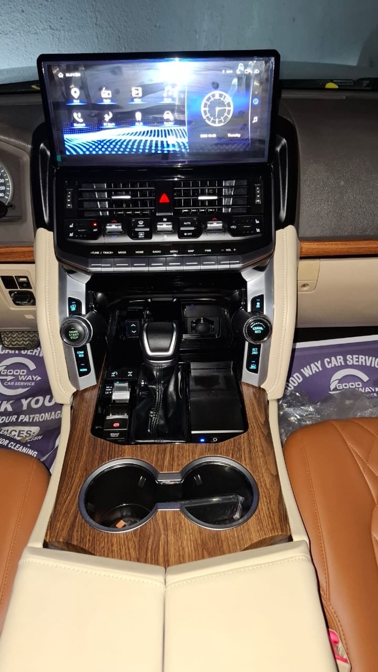 تويوتا لاند كروزر GXR 4.0L (271 HP) 4WD