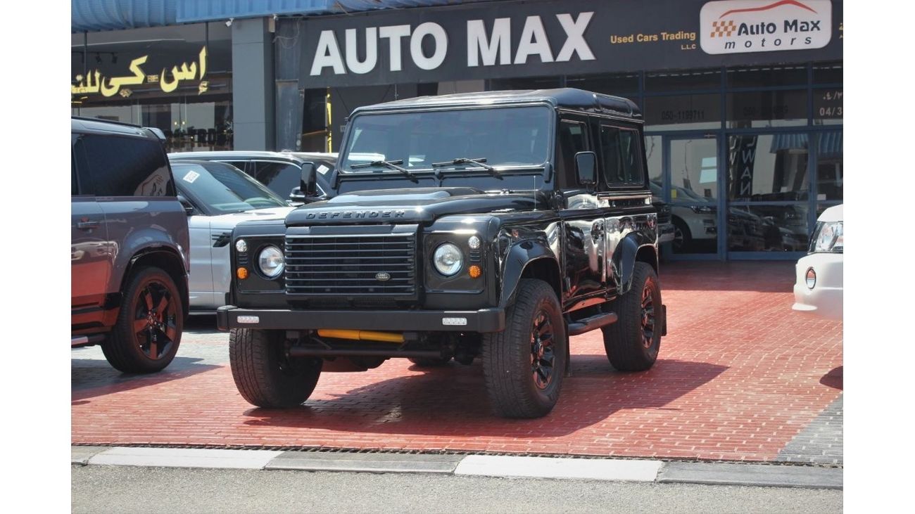 Land Rover Defender 90