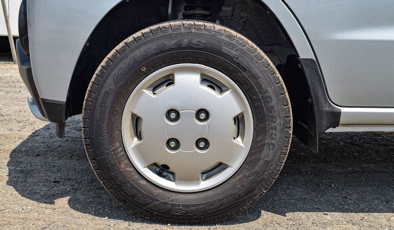 سي إم سي فيريكا فان ركاب بـ 8 مقاعد