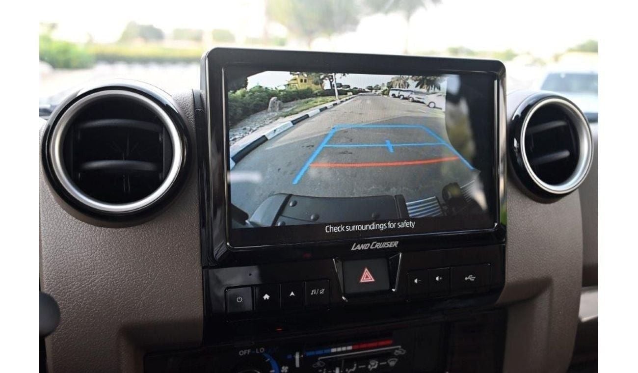 تويوتا لاند كروزر 70 2025 TOYOTA LAND CRUISER 76 HARDTOP SDLX V6 4.0L PETROL 4WD 5-SEATER AUTOMATIC