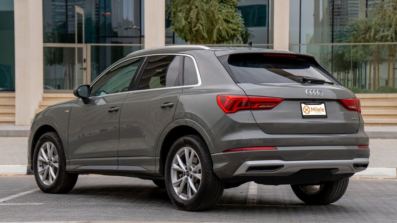 Audi Q3 40 TFSI quattro S Line 2.0L SUV