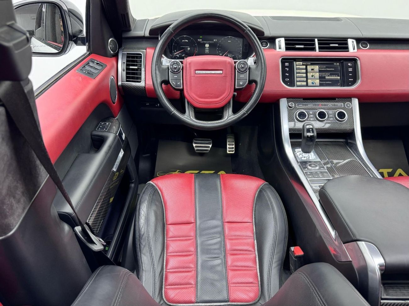 لاند روفر رينج روفر سبورت SVR 5.0L (550 HP) 2015 Range Rover SVR, Just Been Serviced, Excellent Condition, GCC