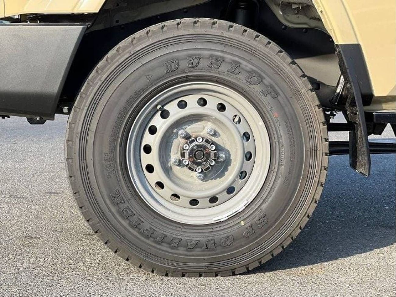 تويوتا لاند كروزر 70 LC78 4.5L V8 DSL M/T //2024// STD OPTION WITH POWER LOCK // SPECIAL OFFER // BY FORMULA AUTO // FOR