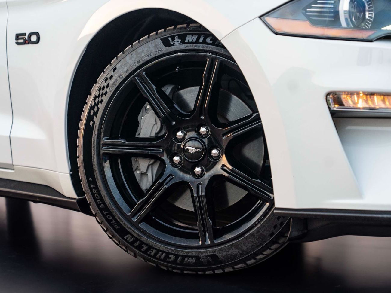 Ford Mustang GT Premium 5.0L V8