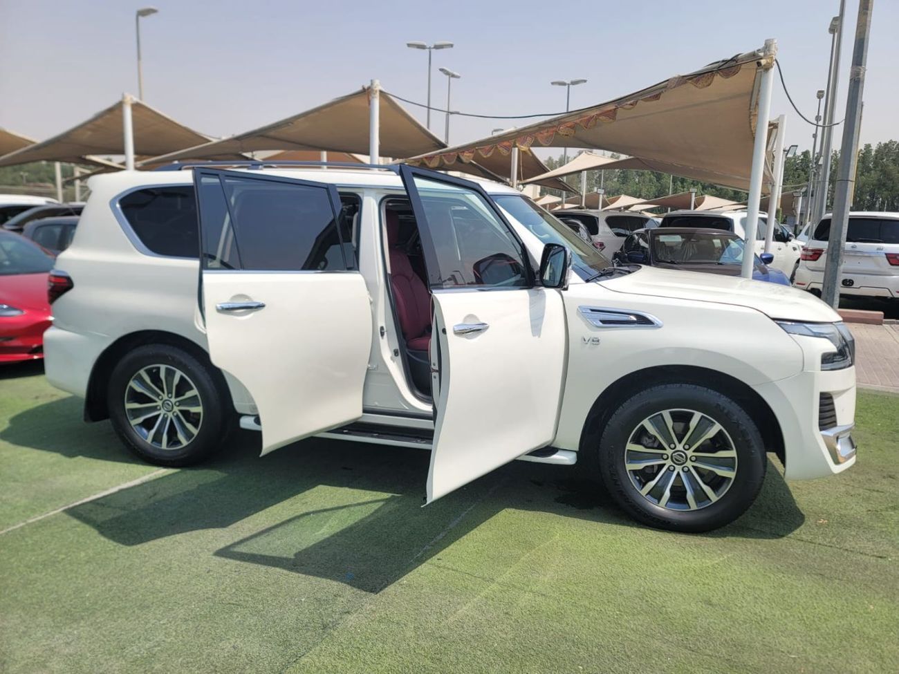 نيسان باترول LE Platinum 5.6L