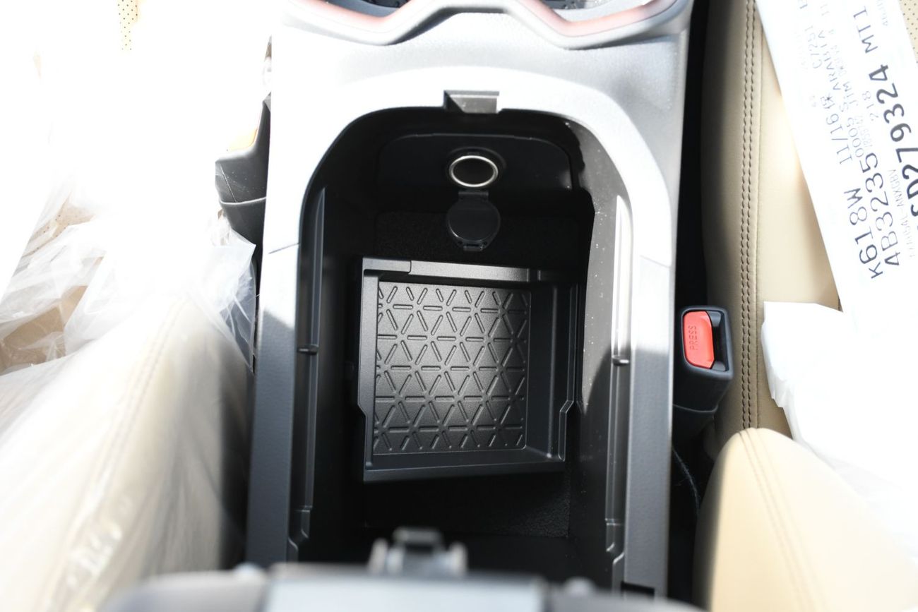 Toyota RAV4 2025 Toyota Rav4 2.5L HEV Limited With Rader Full option (Saudi Spec)