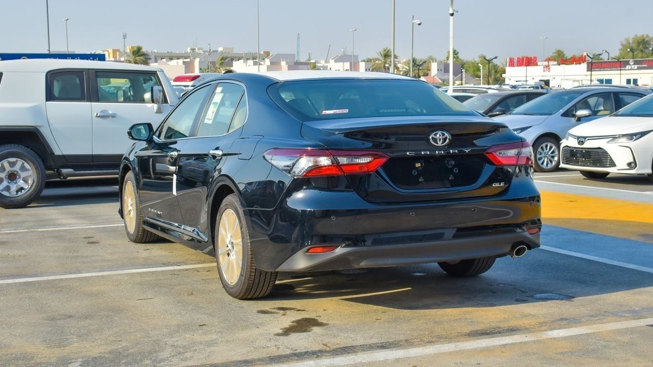 Toyota Camry TOYOTA CAMRY GLE 2.5L 2022 EXPORT PRICE