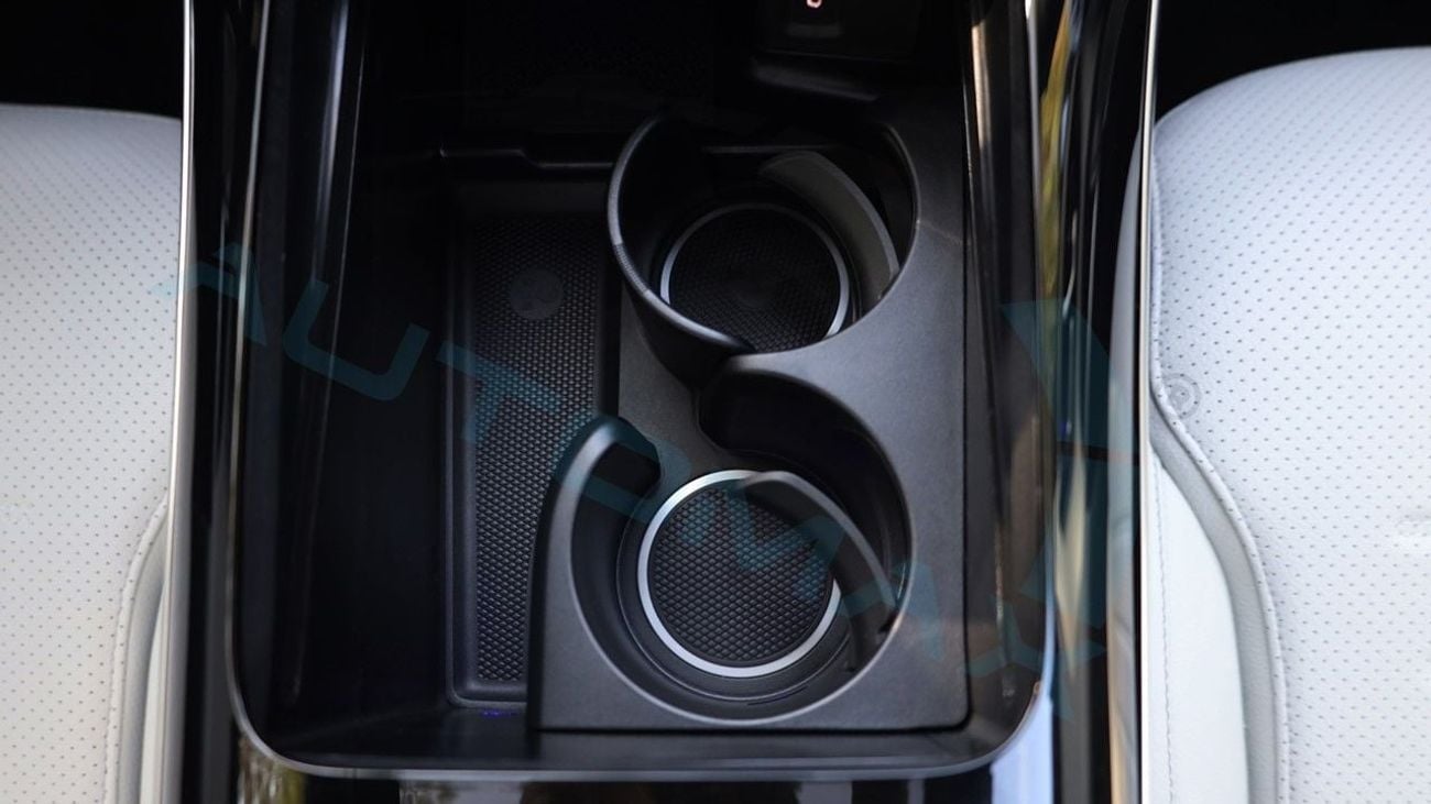 مرسيدس بنز GLC كوبيه 200 AMG 4Matic EQ Boost 2026 GCC 0Km With 2 Years Unlimited Mileage Warranty @Official Dealer