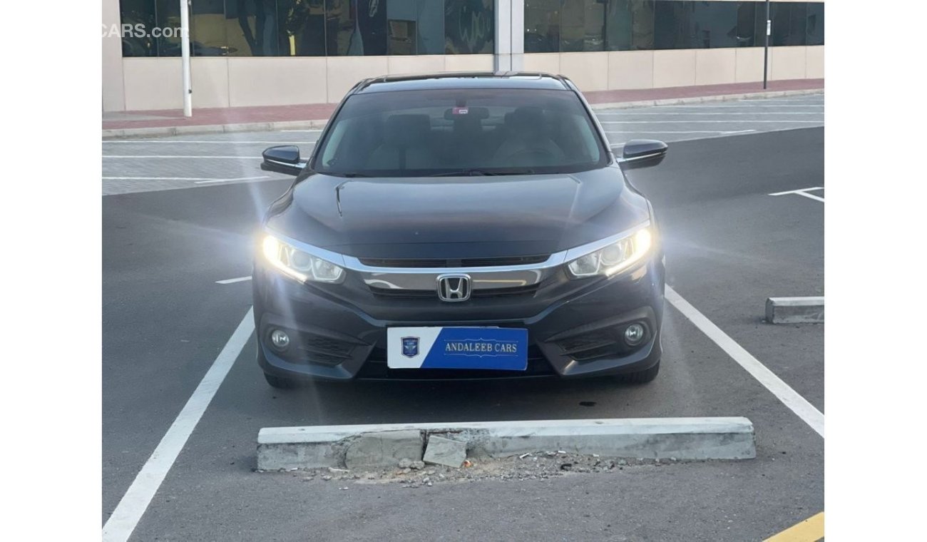 Honda Civic 950 P.M Civic 1.8 || Sunroof || 0% DP || GCC || Well Maintained