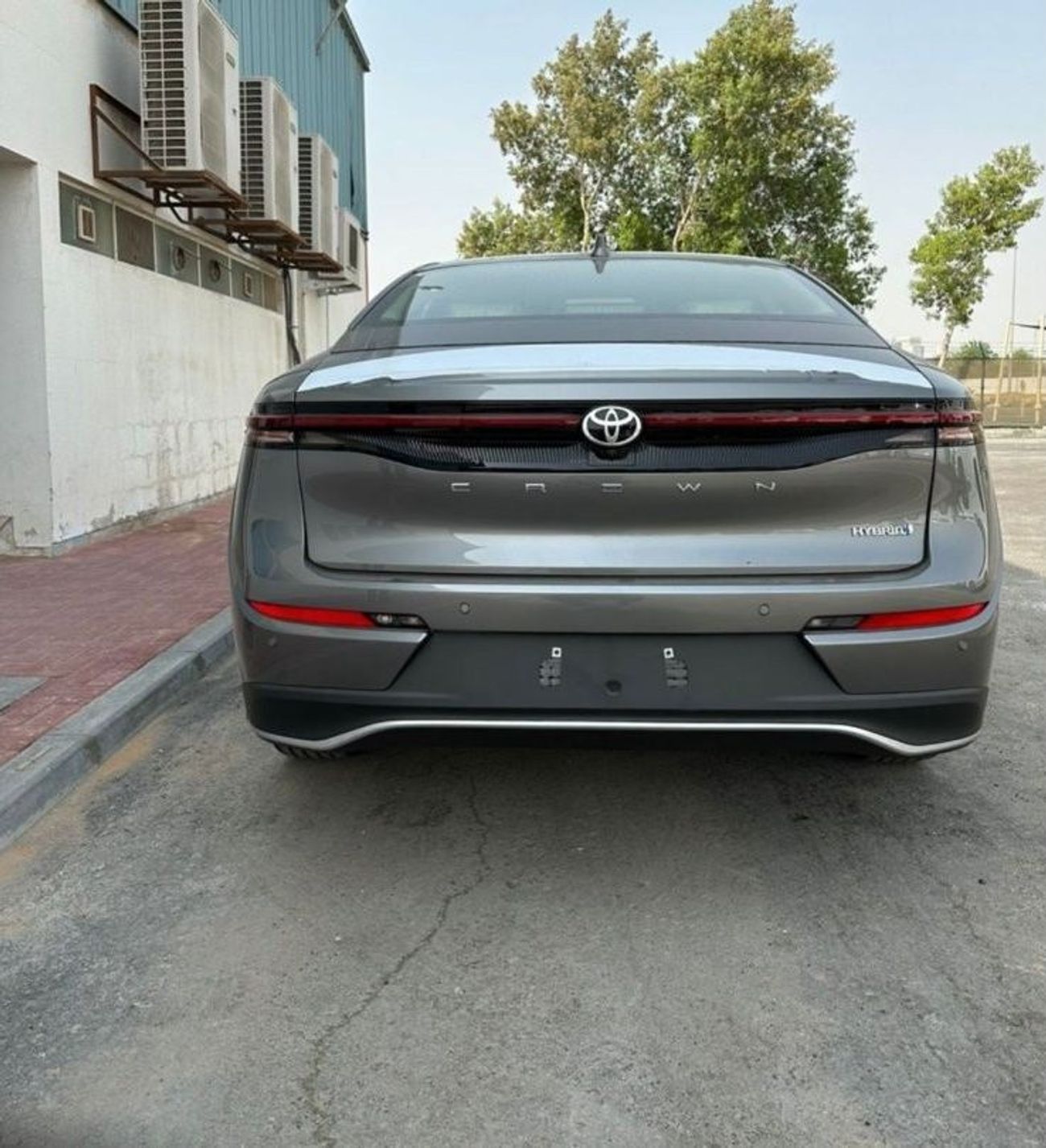 Toyota Crown TOYOTA CROWN 2.5L HYBRID FULL OPTION 2026 GCC FULL OPTION GCC SPECS