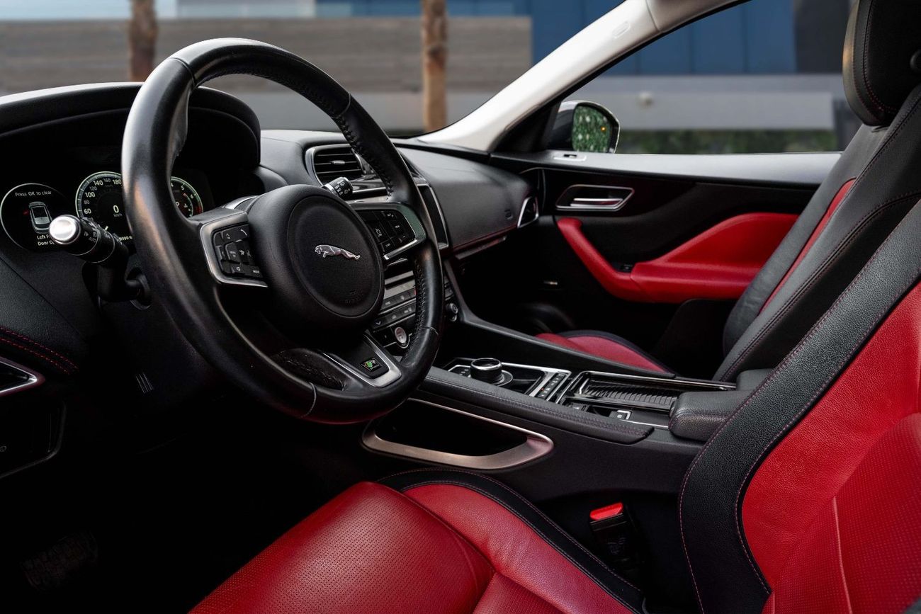 Jaguar F-PACE R-SPORT | 1,958 P.M  | 0% Downpayment | WARRANTY!
