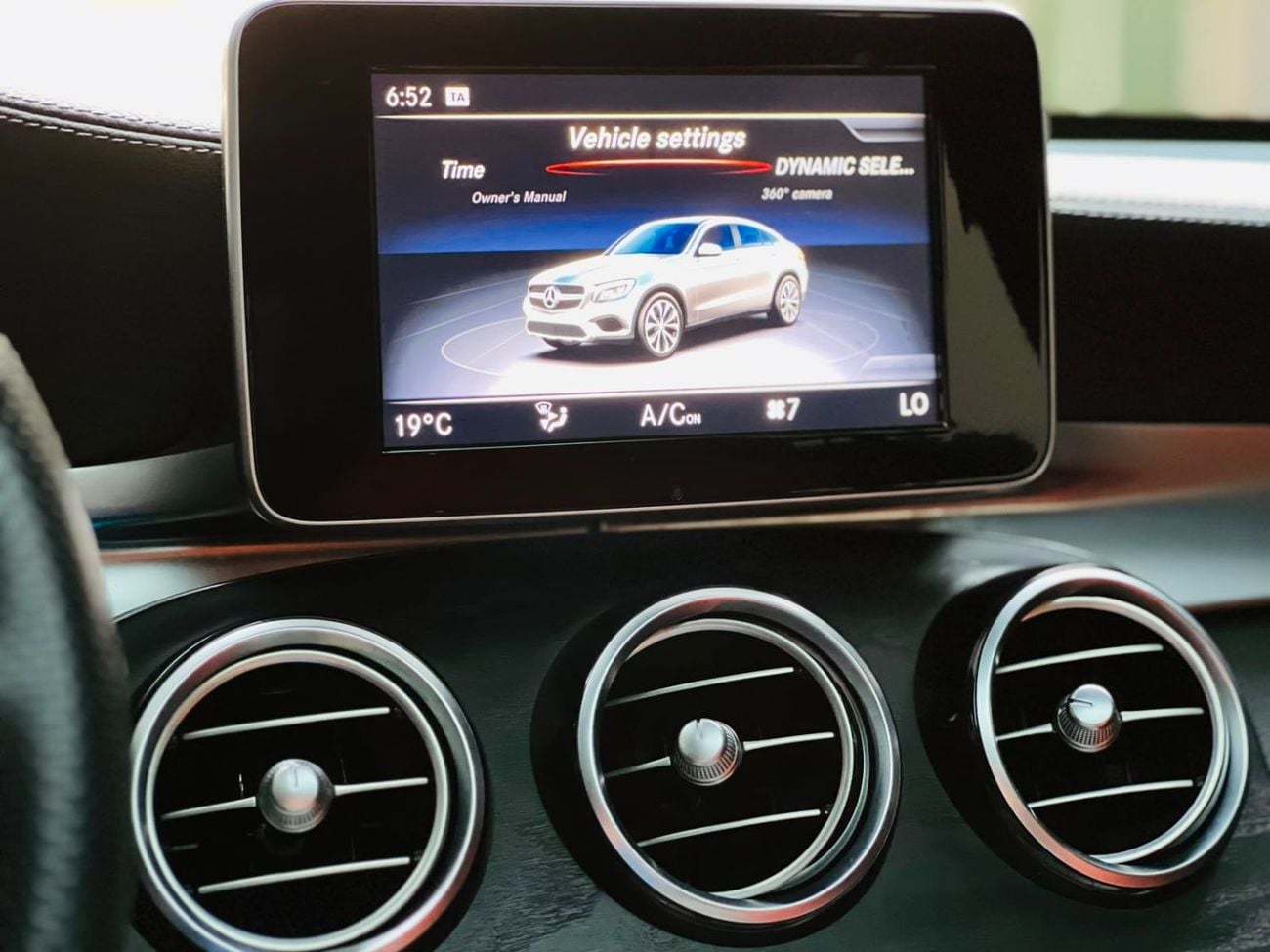 مرسيدس بنز GLC 250 AMG