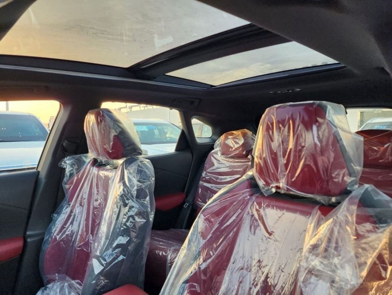 لكزس RX 500h لكزس RX500h F-Sport 2.4 لتر هايبرد ، CUV ، دفع رباعي ، 5 أبواب الميزات: 360 كاميرا ، رادار ، مثبت ال