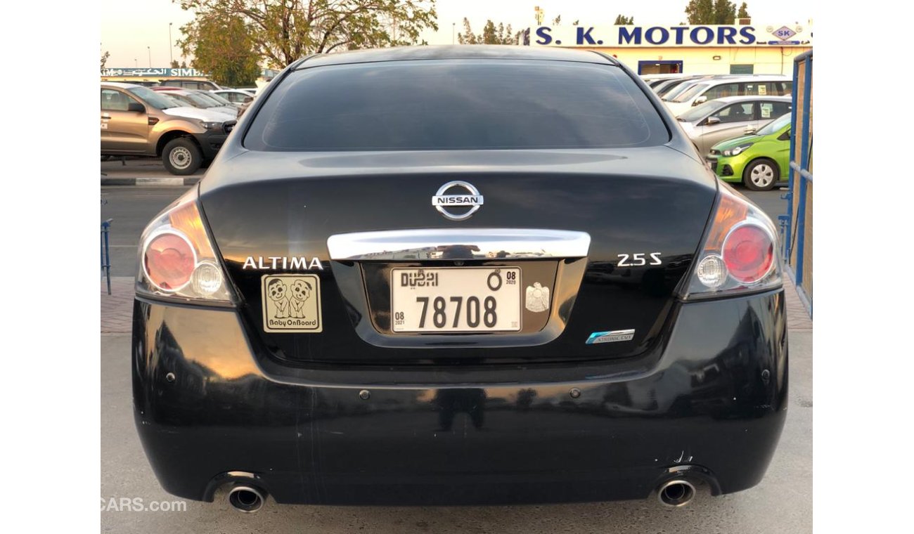 Nissan Altima 2.5 S, DVD + Rear Camera, Alloy Rims 17'', Leather Seats, P/S Button, LED Headlights, Rear DVD's