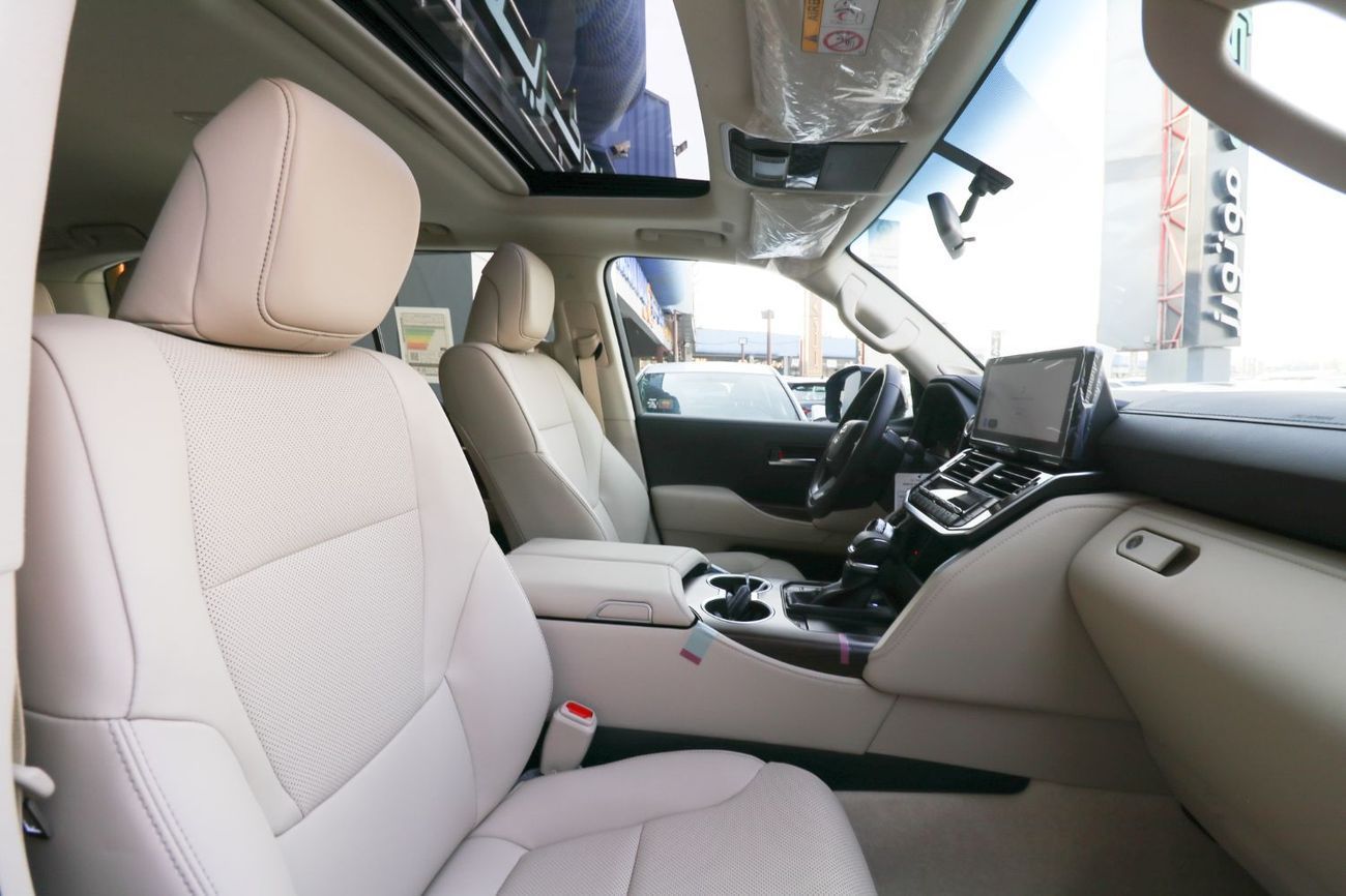 Toyota Land Cruiser GXR 3.5L Toyota Land Cruiser GXR | 3.5L Turbo | No Radar | Best Export price