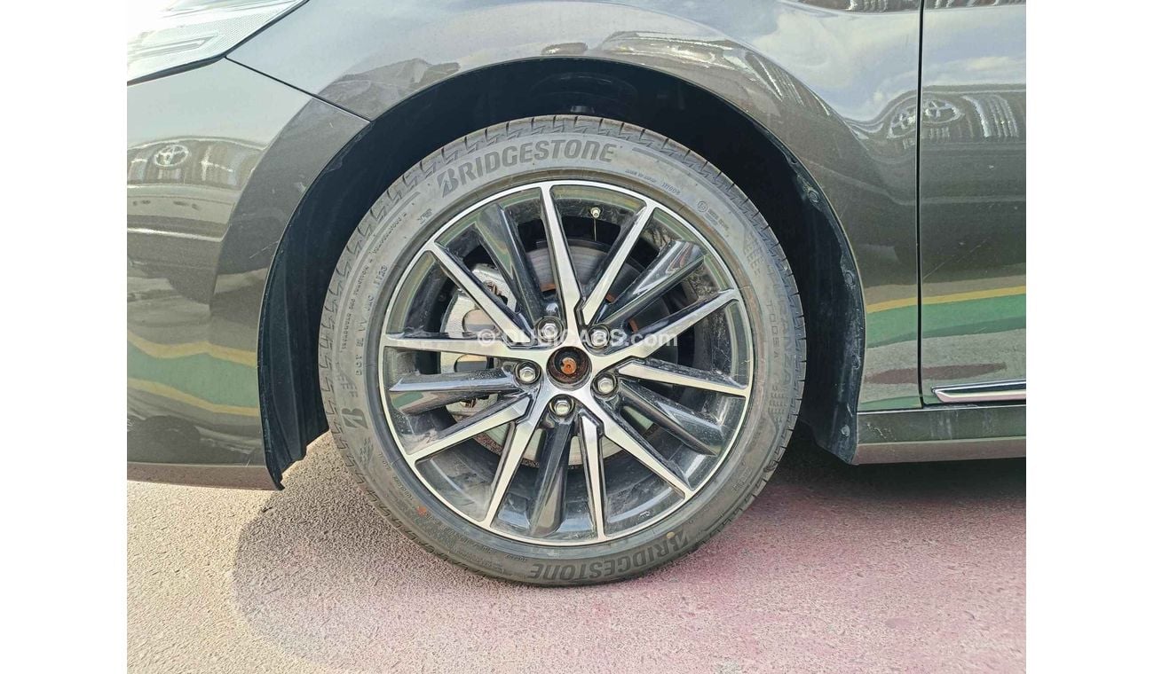 Toyota Camry LTD, 3.5L Petrol, Driver Power Seat / Full Option With Panoramic Roof And Much More (CODE # 31392)