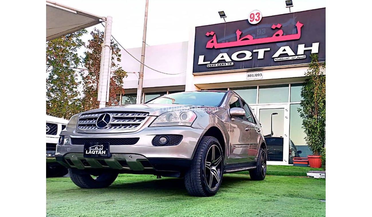 مرسيدس بنز ML 500 وارد موديل 2006 لون ذهبى رقم واحد فتحة جلد رنجات بحالة ممتازة لاتحتاج لأى مصاريف