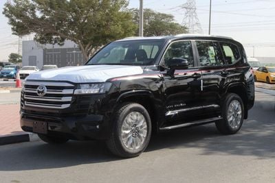 تويوتا لاند كروزر GXR . 3.3L . 10-Speed Automatic . Turbo Diesel . 4WD . 7 Seats . 5 Doors 2026 Model Toyota Land Cruiser (LC300) 3.3L Turbo Diesel 4WD 10A/T