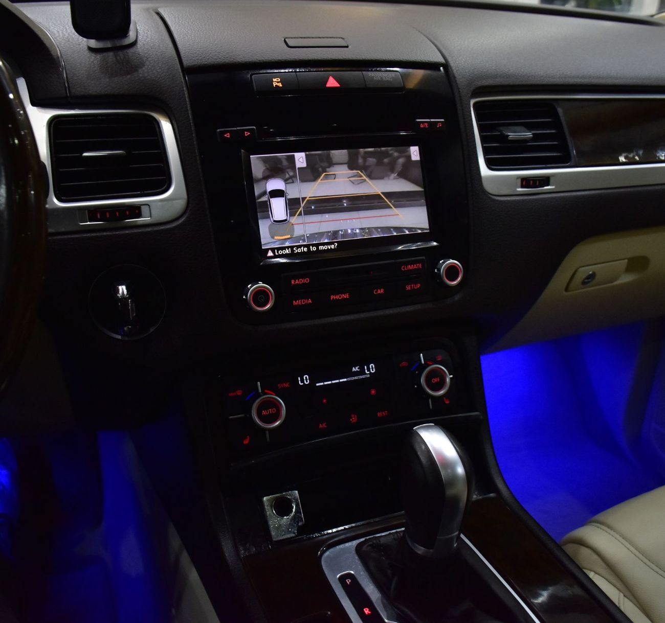 Volkswagen Touareg SEL EXCELLENT DEAL for our Volkswagen Touareg ( 2015 Model ) in Brown Color GCC Specs