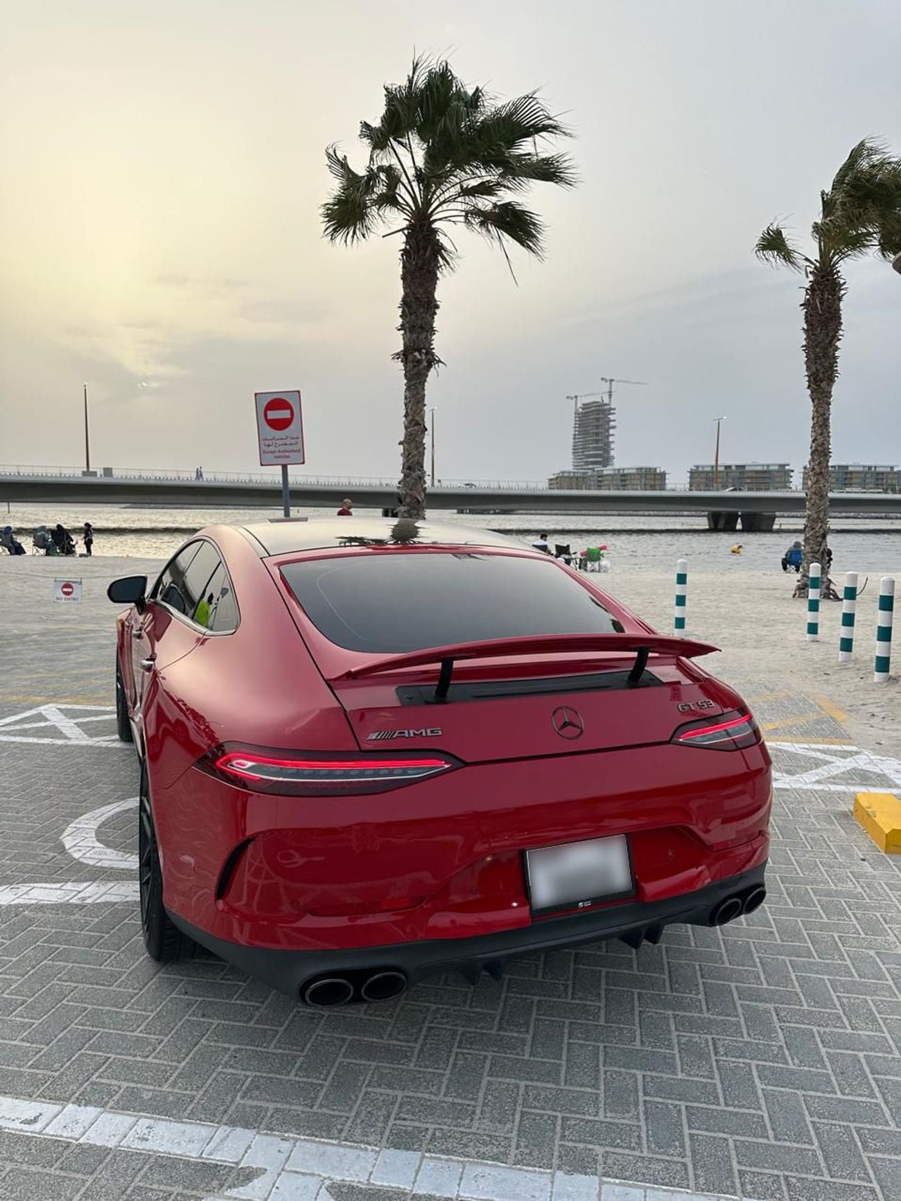 مرسيدس بنز ايه ام جي جي تي 53