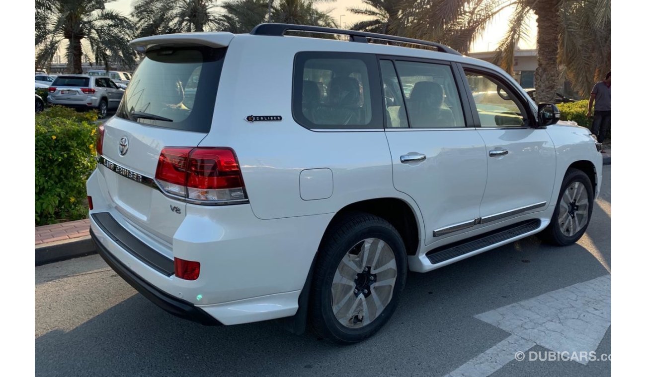 تويوتا لاند كروزر 4.5L VX TD EXCALIBUR (Export only)