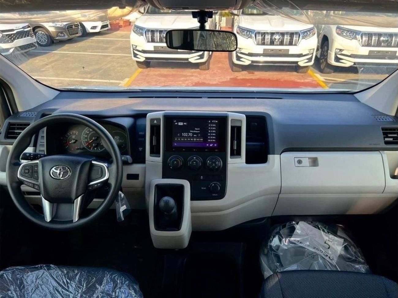 Toyota Hiace Toyota Hiace 3.5L PETROL HIGH ROOF MANUAL 2024