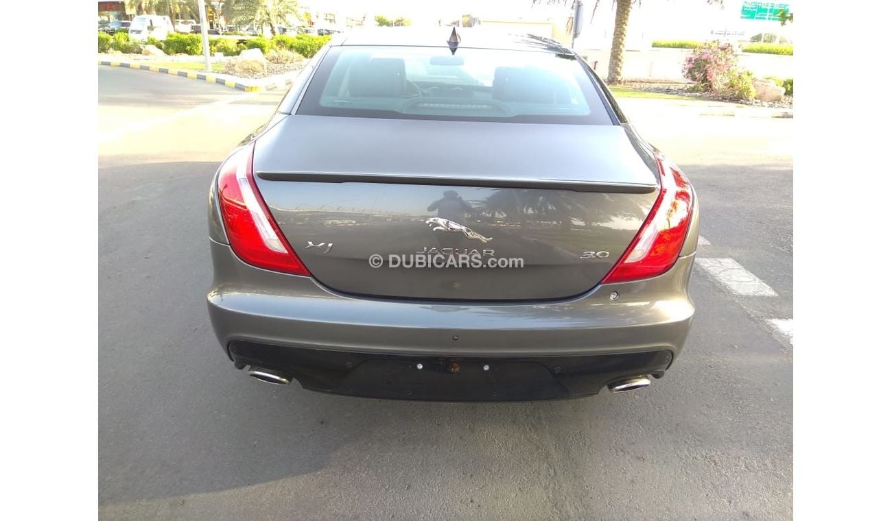جاكوار XJ R-SPORT 3.0 V6 SUPERCHARGED THREE YEARS WARRANTY