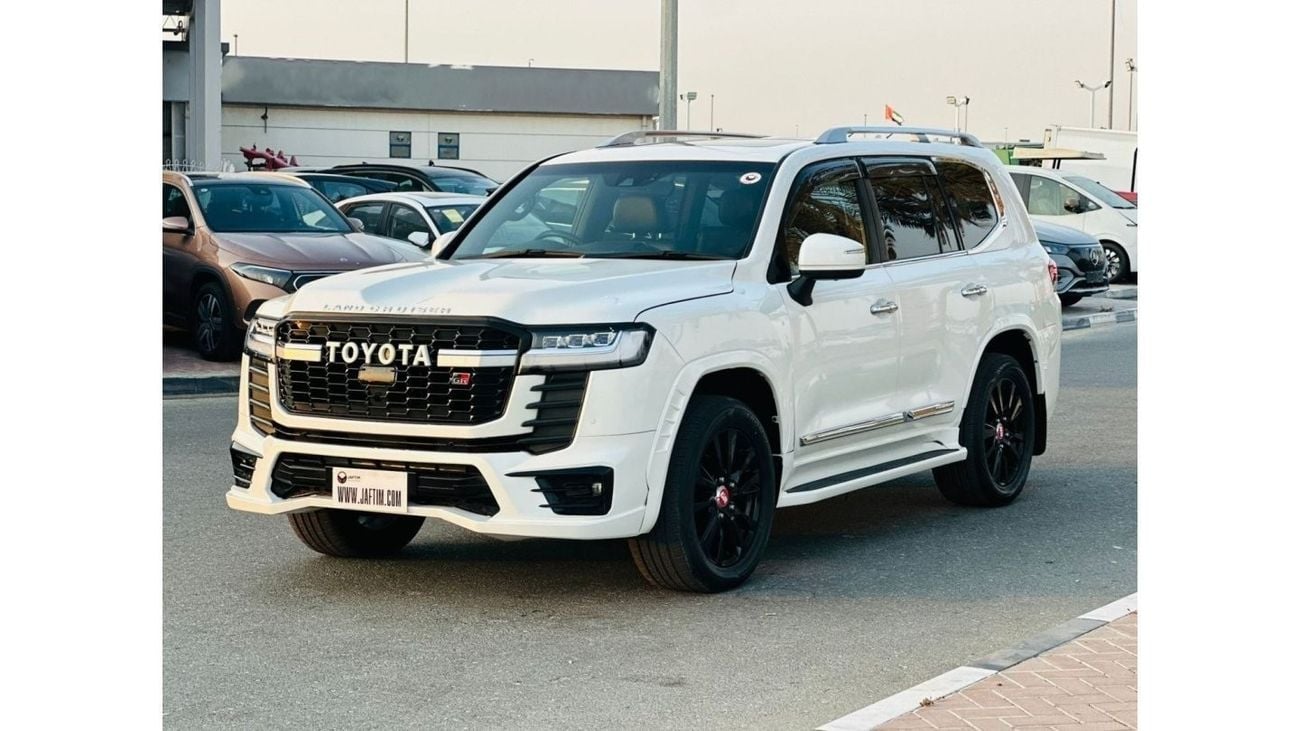 تويوتا لاند كروزر -